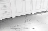 인공적인 대리석 효력 부엌 지면 도와 24&quot; X 24&quot; 크기 호화스러운 Carrara 백색 색깔 600x600mm 크기